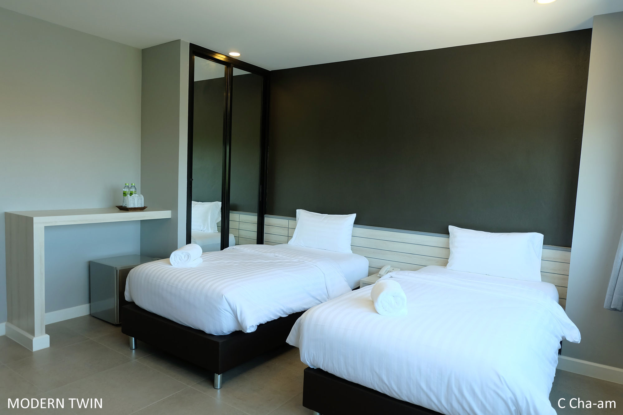 C Cha-Am Hotel Экстерьер фото
